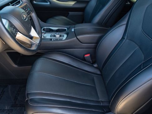 Certified 2023 INFINITI QX60 Sensory w/ Cargo Package FWD image 9