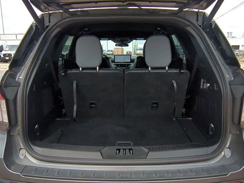 Used 2025 Ford Explorer ST-Line AWD/4WD image 25
