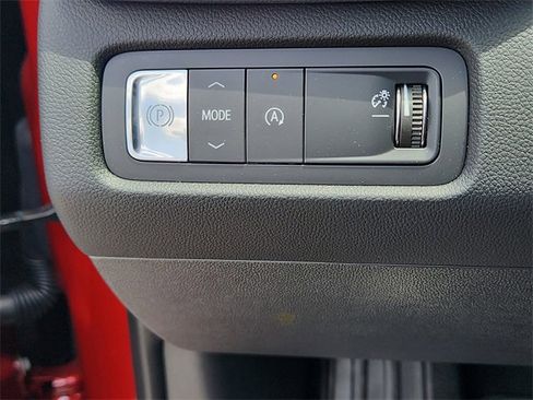 New 2025 GMC Acadia Elevation image 22