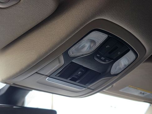 Used 2020 RAM 1500 Big Horn AWD/4WD image 22