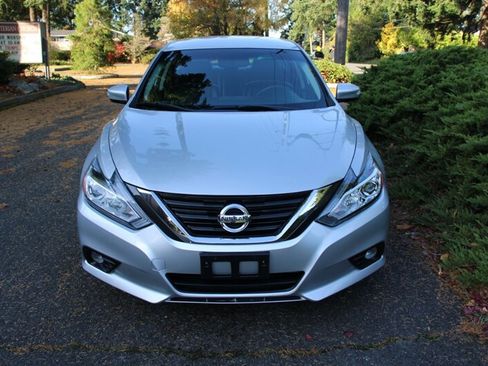 Used 2018 Nissan Altima 2.5 SL image 9