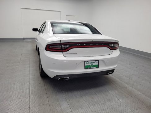 Used 2022 Dodge Charger SXT RWD image 6