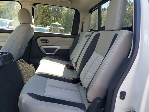 Certified 2024 Nissan Titan SV w/ SV Convenience Package image 8