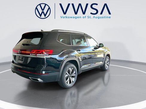 New 2026 Volkswagen Atlas SE image 8