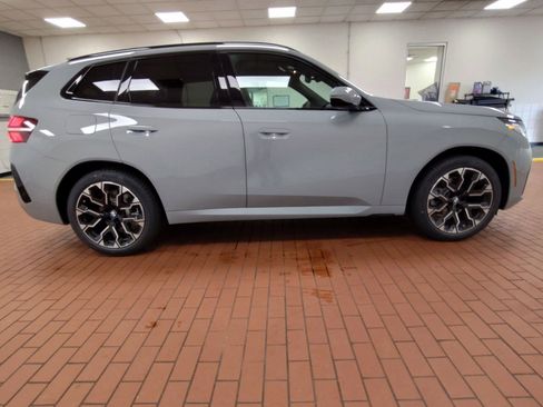 Used 2025 BMW X3 xDrive30i w/ Premium Package image 31