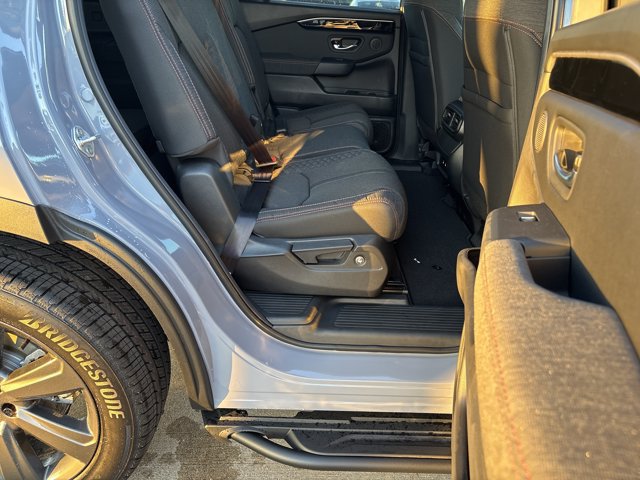 New 2026 Honda Pilot Sport image 9