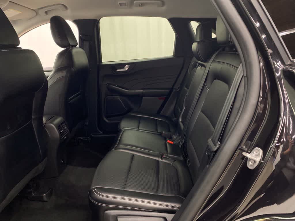 Used 2025 Ford Escape Platinum AWD/4WD image 15