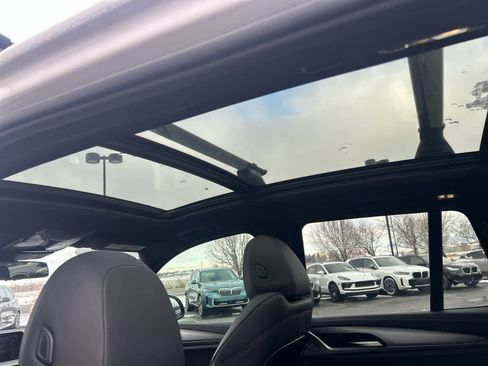 Used 2020 BMW X3 xDrive30i w/ M Sport Package 2 image 19