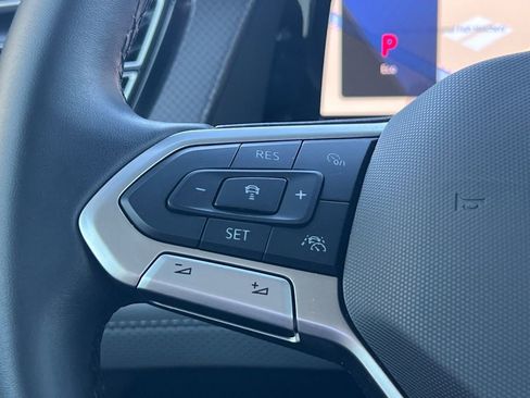 Used 2024 Volkswagen Atlas Peak Edition SEL image 10