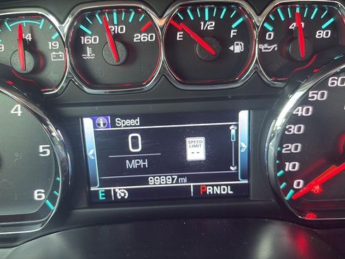 Used 2018 Chevrolet Silverado 1500 LTZ w/ LTZ Plus Package AWD/4WD image 22