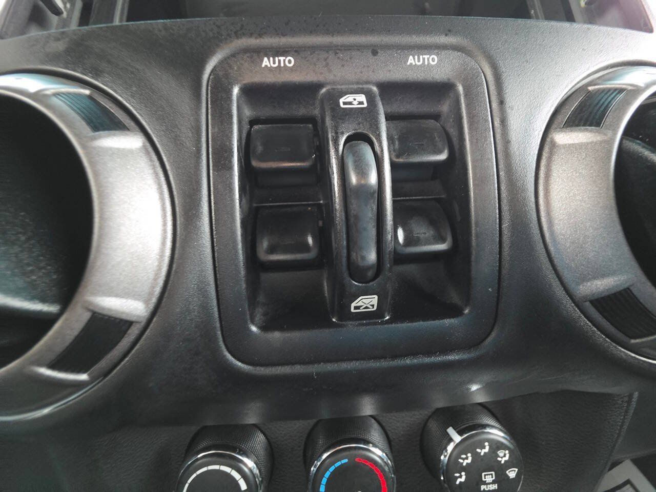 Used 2013 Jeep Wrangler Unlimited Sport AWD/4WD image 25