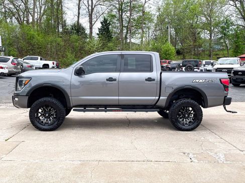 Used 2021 Nissan Titan PRO-4X w/ Pro-4x Utility Package image 3