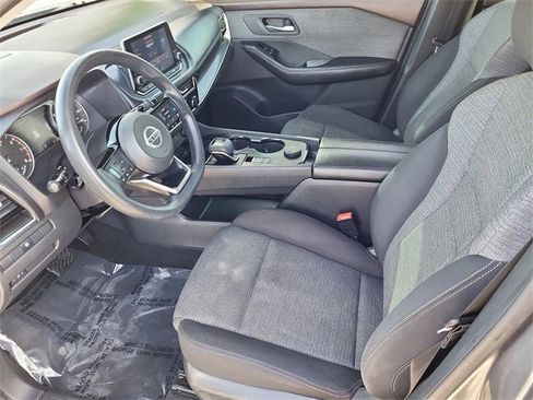 Used 2021 Nissan Rogue SV image 24