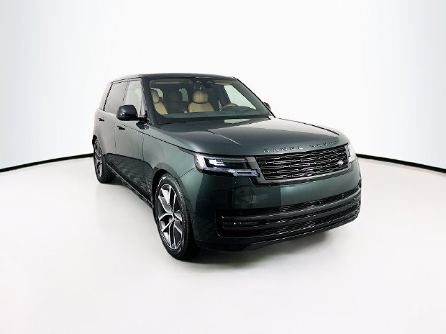 New 2026 Land Rover Range Rover Long Wheelbase SE AWD/4WD image 3