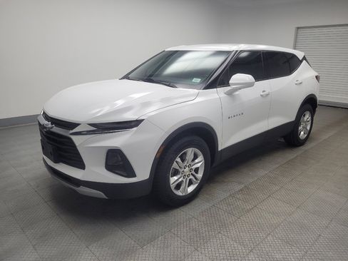 Used 2020 Chevrolet Blazer LT FWD image 2