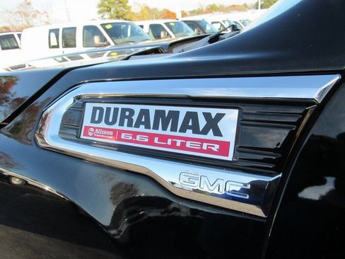 Used 2021 GMC Sierra 3500 Denali w/ Denali Ultimate Package image 10