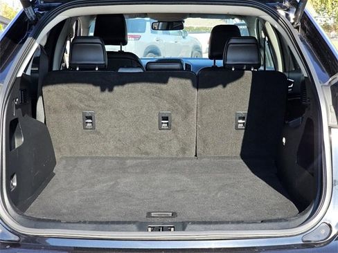 Used 2021 Ford Edge SEL w/ Convenience Package image 24