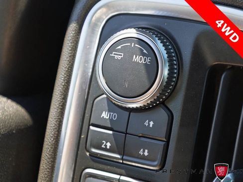 Used 2022 GMC Sierra 2500 Denali w/ Denali Ultimate Package AWD/4WD image 11