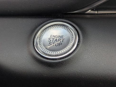 Used 2023 Genesis GV80 2.5T image 17