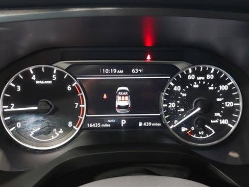 Used 2024 Nissan Rogue S AWD/4WD image 22