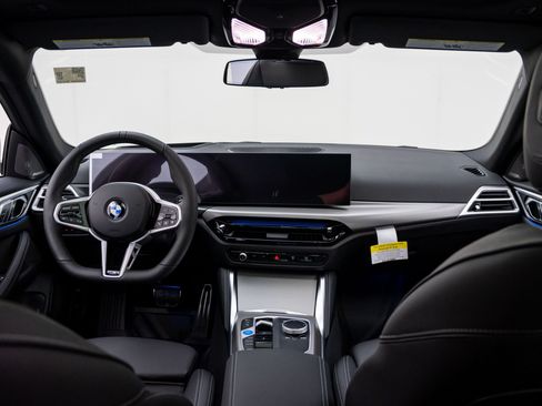 New 2026 BMW i4 xDrive40i w/ M Sport Package AWD/4WD image 11