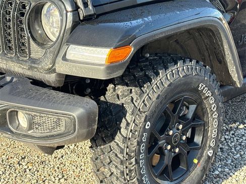 New 2026 Jeep Gladiator Willys image 7