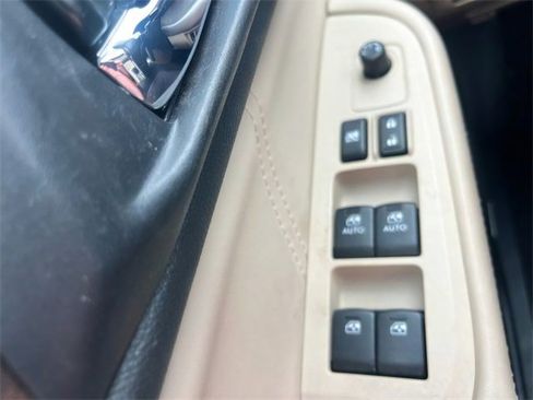 Used 2018 Subaru Outback 3.6R Limited image 24