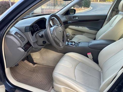 Used 2012 INFINITI G37 x w/ Premium Pkg image 24