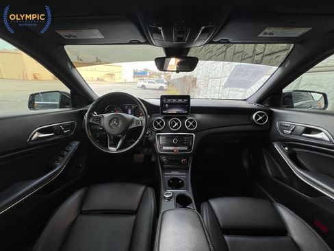 Used 2019 Mercedes-Benz CLA 250 w/ Premium Package image 20