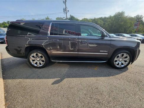 Used 2016 GMC Yukon XL Denali w/ Open Road Package AWD/4WD image 4