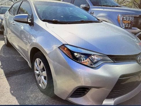 Used 2016 Toyota Corolla LE FWD image 15