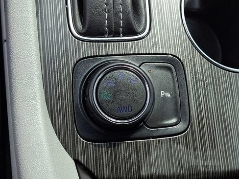 Used 2019 GMC Acadia SLT w/ LPO, Floor Liner Package AWD/4WD image 27
