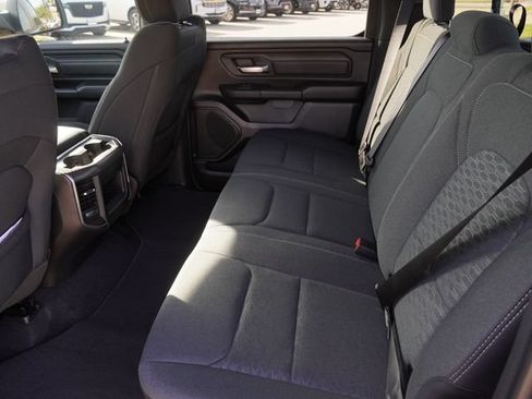 New 2026 RAM 1500 Express AWD/4WD image 12