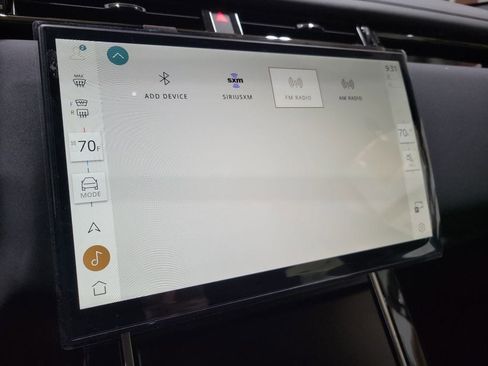 New 2026 Land Rover Range Rover Velar Dynamic SE AWD/4WD image 32