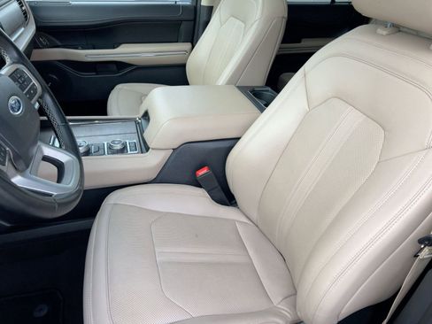 Used 2024 Ford Expedition Max Limited image 23