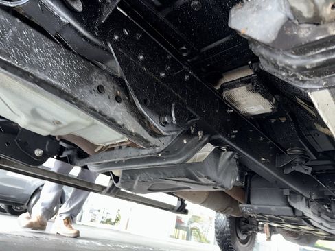 Used 2016 Ford F250 Platinum w/ FX4 Off-Road Package image 24