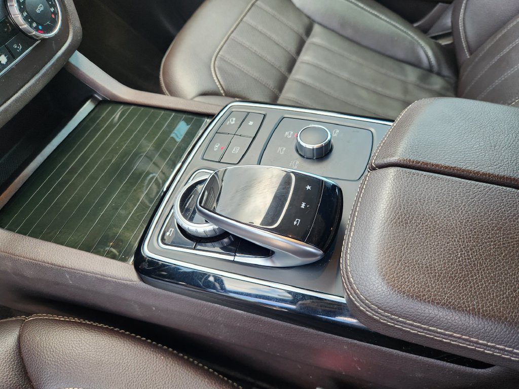 Used 2018 Mercedes-Benz GLS 450 4MATIC image 20