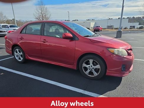 Used 2013 Toyota Corolla S image 13