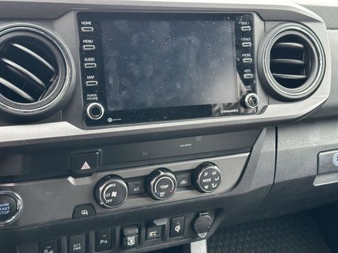 Certified 2020 Toyota Tacoma TRD Off-Road w/ Technology Package image 11