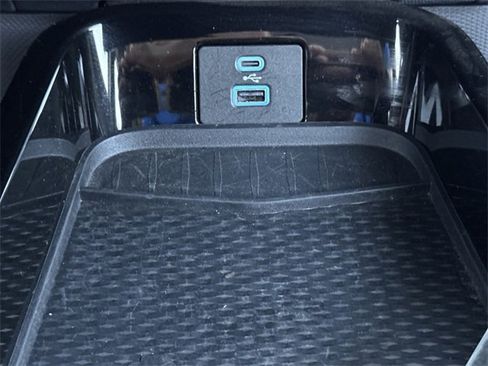 Used 2024 Ford Mustang Mach-E Select w/ Comfort Package Lite image 19