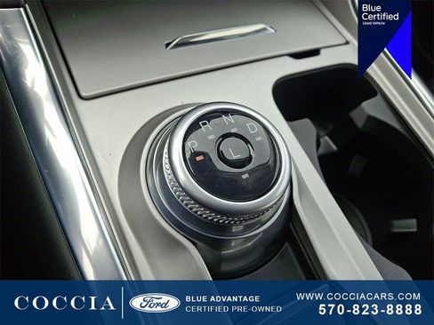 Certified 2022 Ford Explorer XLT w/ Equipment Group 202A image 16