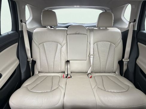 Used 2019 Buick Envision Premium w/ Driver Confidence Package image 19