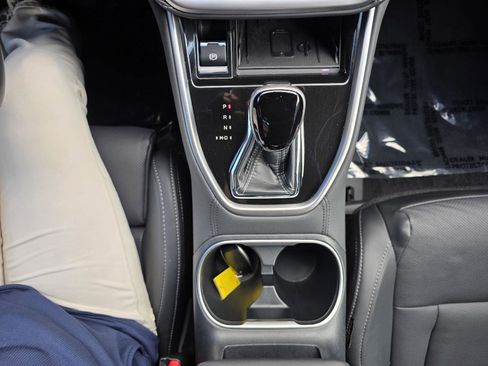 Used 2022 Subaru Legacy Limited image 24