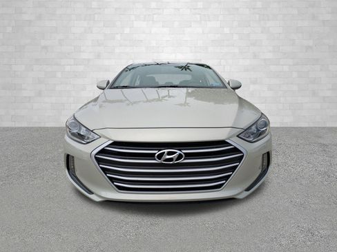 Used 2017 Hyundai Elantra Value Edition w/ Cargo Package FWD image 6