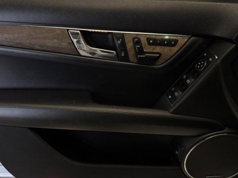 Used 2010 Mercedes-Benz C 63 AMG Sedan image 19