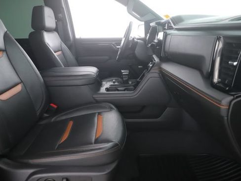 Used 2023 GMC Sierra 1500 AT4 w/ AT4 Premium Package AWD/4WD image 31