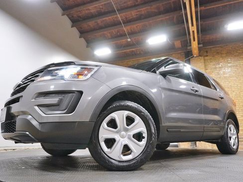 Used 2018 Ford Explorer 4WD Police Interceptor image 3