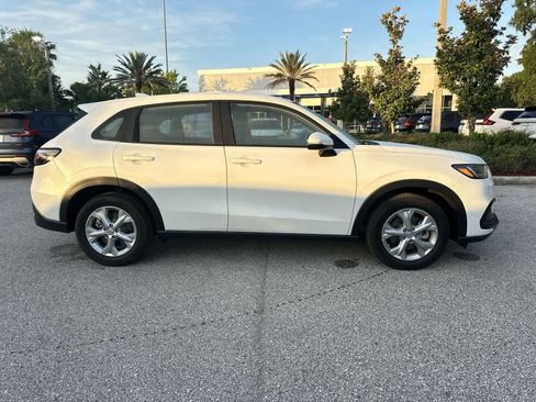 Used 2024 Honda HR-V LX image 7