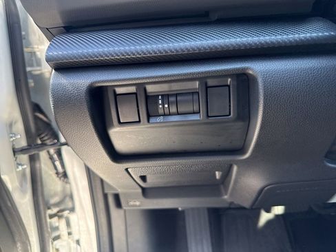 Certified 2025 Subaru Crosstrek 2.5i Limited w/ Crosstrek Mirror Package image 20