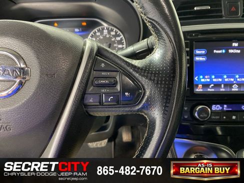 Used 2017 Nissan Maxima 3.5 SL FWD image 15
